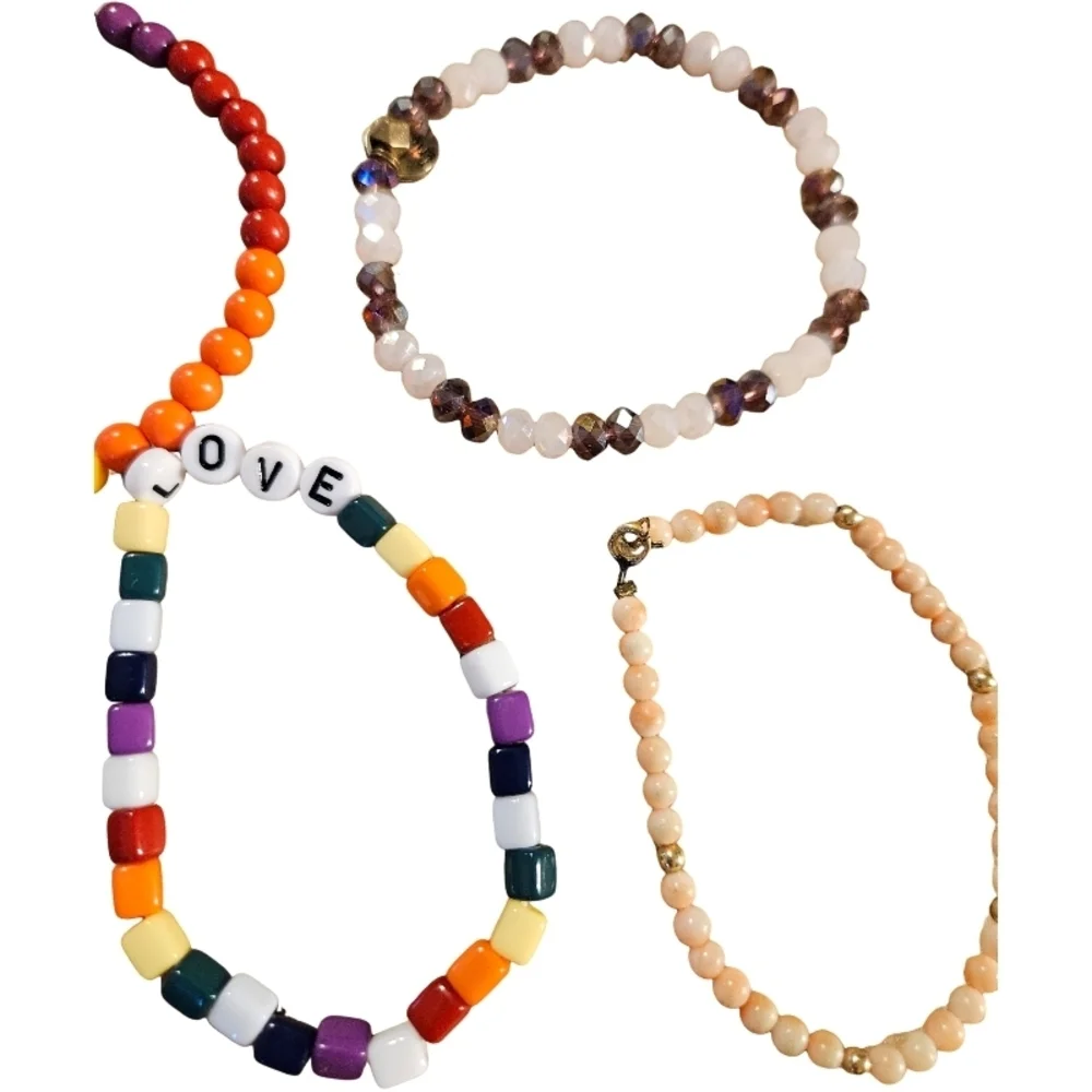 Lot 8 Pieces Bracelets Beaded Assorted